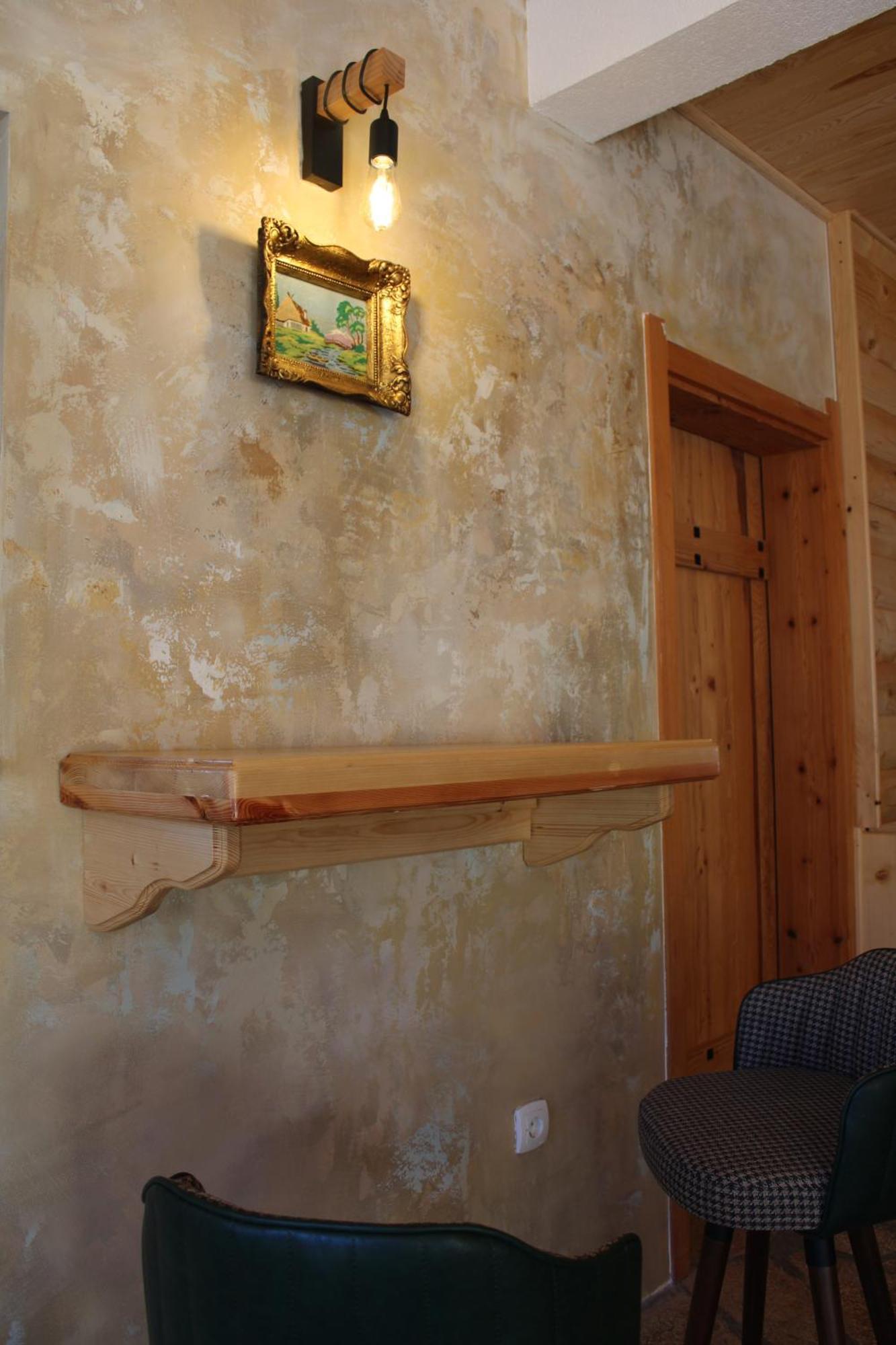 Pubhouse & Rooms Pahulja โคลาชิน ภายนอก รูปภาพ