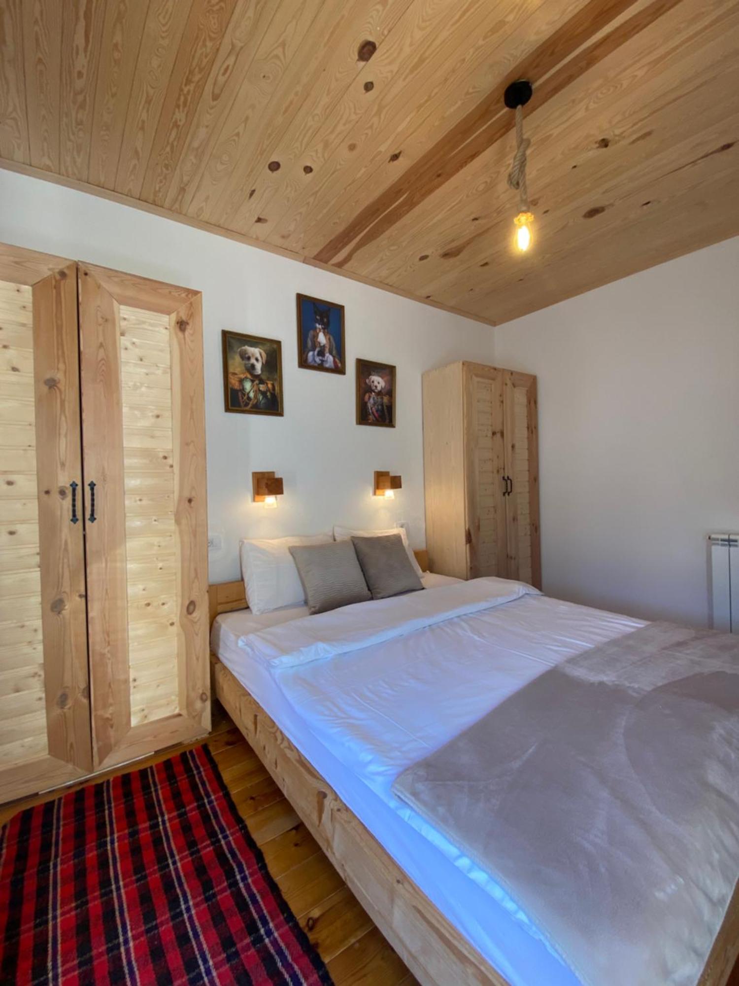 Pubhouse & Rooms Pahulja โคลาชิน ภายนอก รูปภาพ