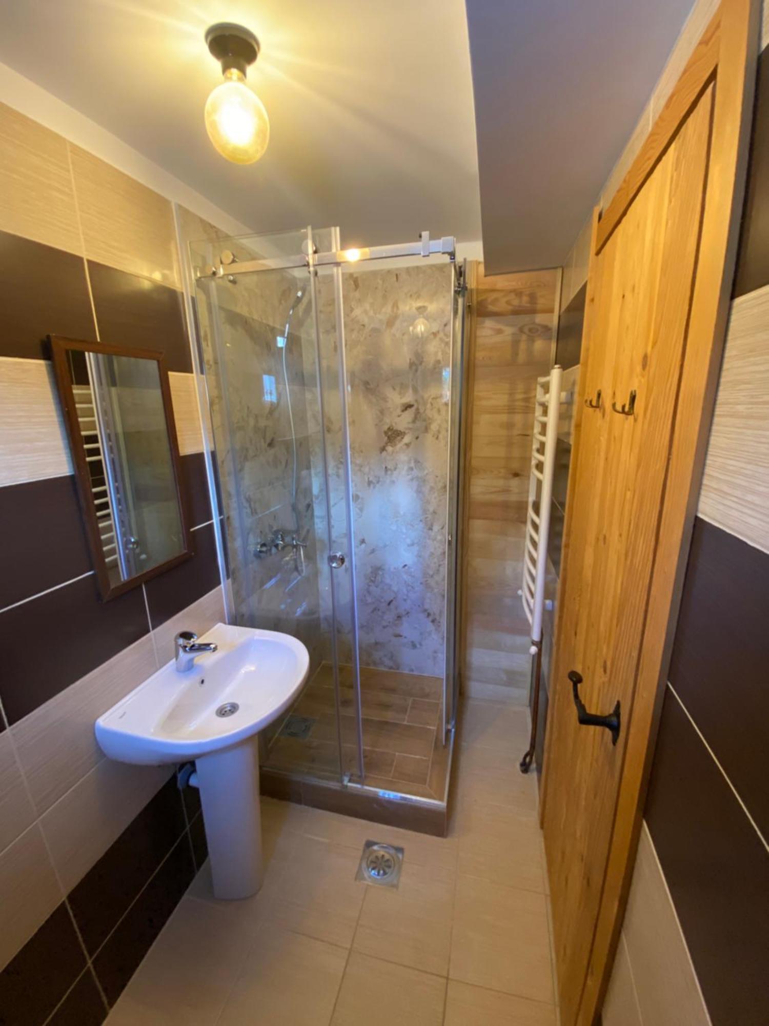 Pubhouse & Rooms Pahulja โคลาชิน ภายนอก รูปภาพ
